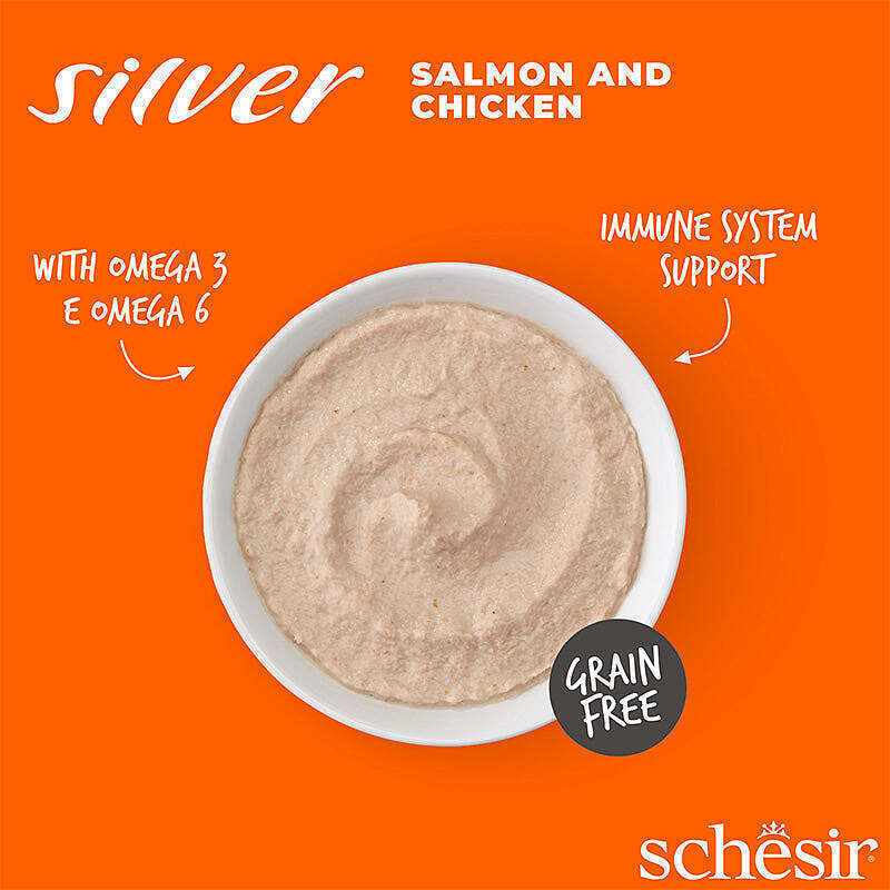 عکس محتویات پوچ گربه سیلور شسیر با طعم ماهی سالمون و مرغ Schesir Silver Mousse Chicken & Salmon وزن 80 گرم